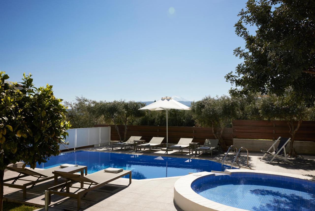 Kastellakia Executive Villa Resmo Dış mekan fotoğraf